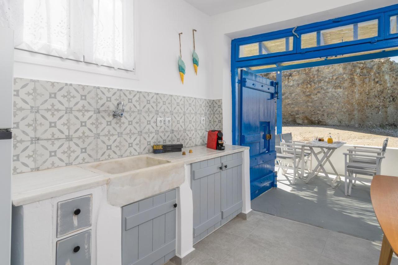 Almera Sea View Boat House Adamantas  Exterior photo